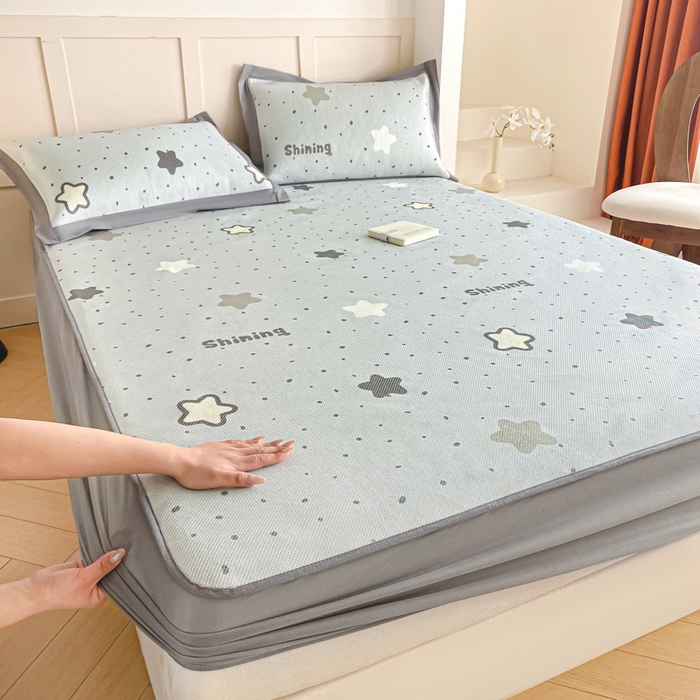 91家纺网 家纺一手货源 找家纺 （总）柒月家居 2026新款小清新印花冰藤凉席席子-床笠款