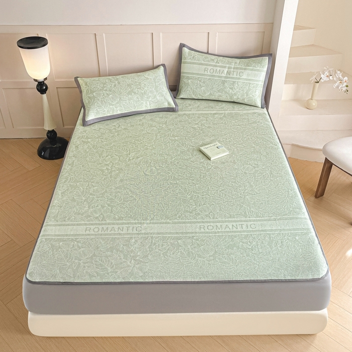 91家纺网 家纺一手货源 找家纺 柒月家居 2026新款小清新印花冰藤凉席席子-床笠款 绿茵