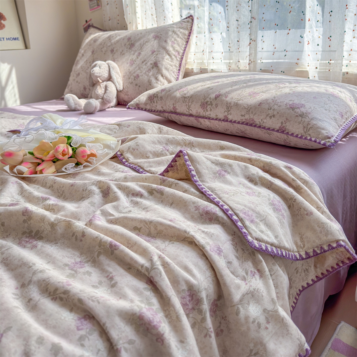 91家纺网 家纺一手货源 找家纺 被窝家纺 2026春夏新款贝壳边全棉双层纱大豆夏凉被空调被夏被四件套 紫罗兰