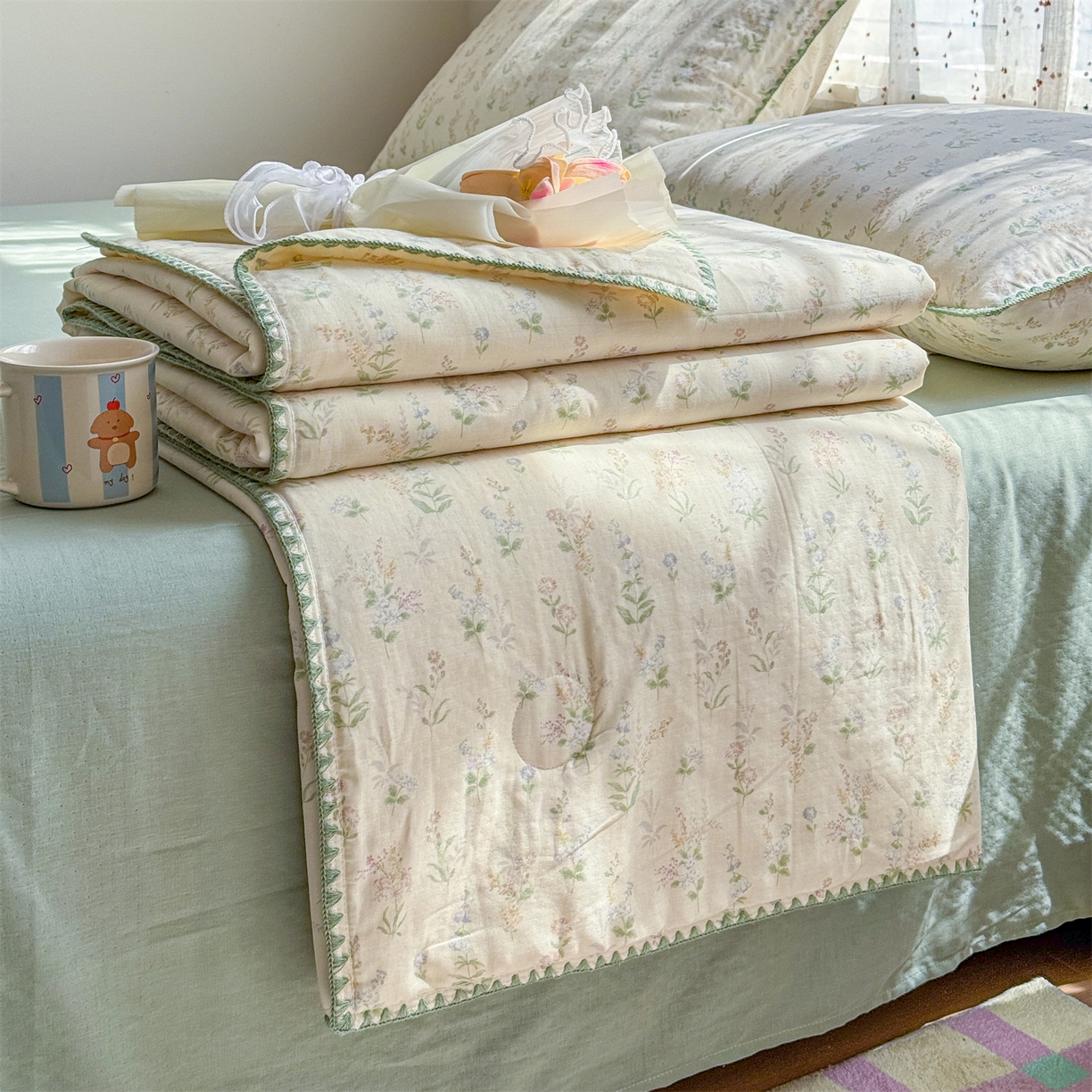 91家纺网 家纺一手货源 找家纺 （总）被窝家纺 2026春夏新款贝壳边全棉双层纱大豆夏凉被空调被夏被四件套