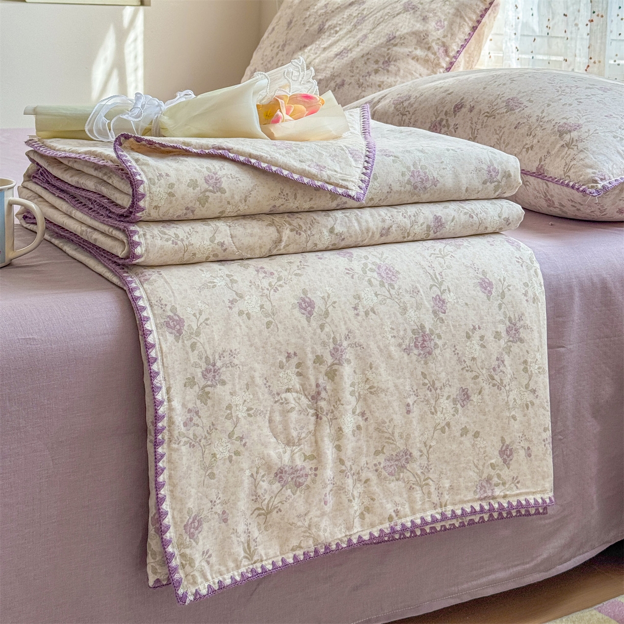 91家纺网 家纺一手货源 找家纺 （总）被窝家纺 2026春夏新款贝壳边全棉双层纱大豆夏凉被空调被夏被四件套