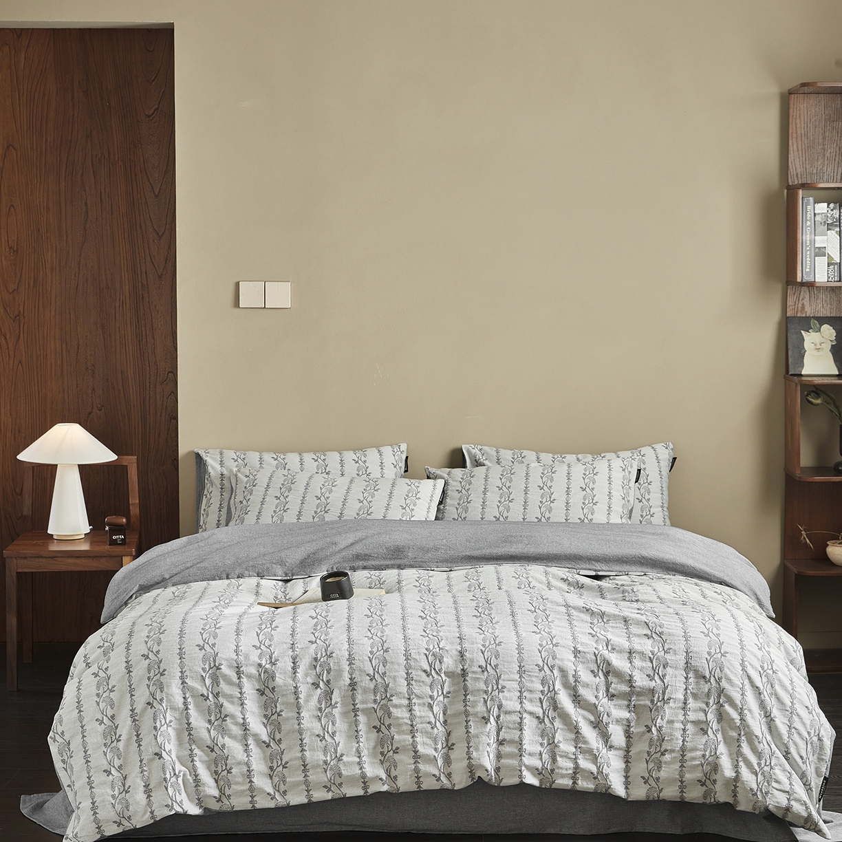 沐珩家纺 2026新款40s精梳厚织水洗提花厚织提花麻感水洗全棉四件套（风格一） 茉白-麻蓝