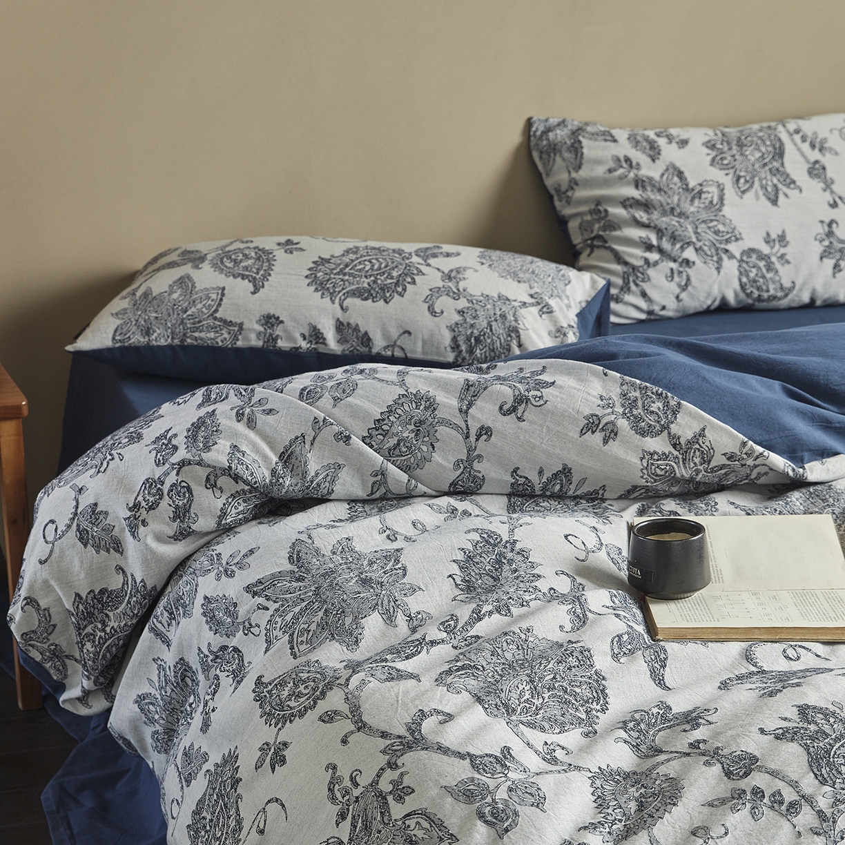 91家纺网 家纺一手货源 找家纺 沐珩家纺 2026新款40s精梳厚织水洗提花厚织提花麻感水洗全棉四件套（风格一） 奈予-藏麻