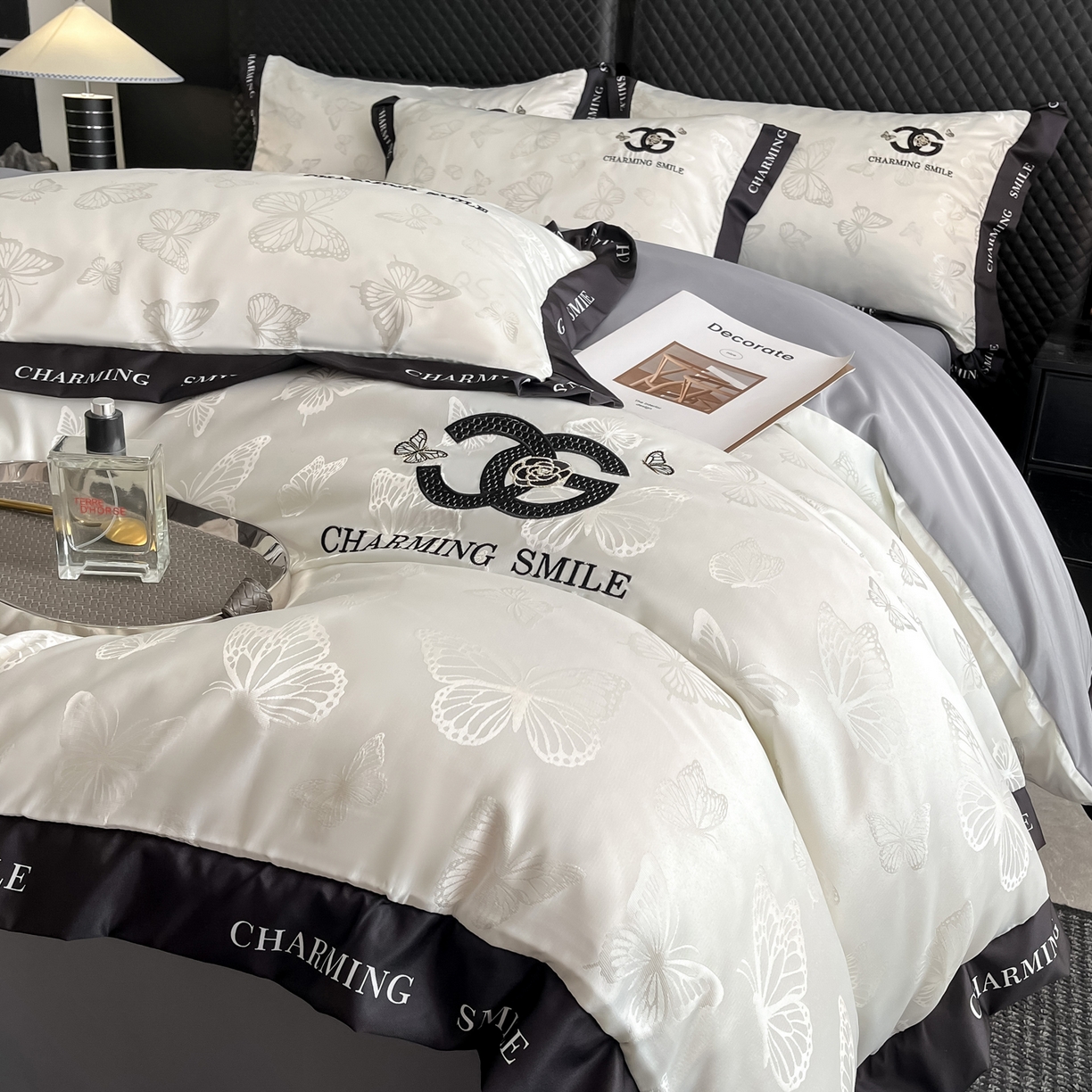 91家纺网 家纺一手货源 找家纺 澳梵家居 2025新款小清新全棉印花毛巾绣四件套 苹果兔兔