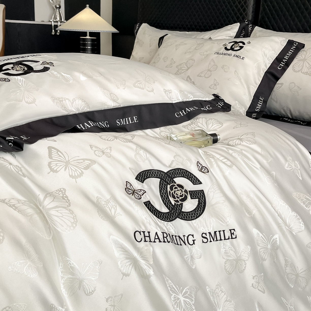 91家纺网 家纺一手货源 找家纺 （总）澳梵家居 2026新款冰丝提花水洗真丝四件套-蝶梦系列