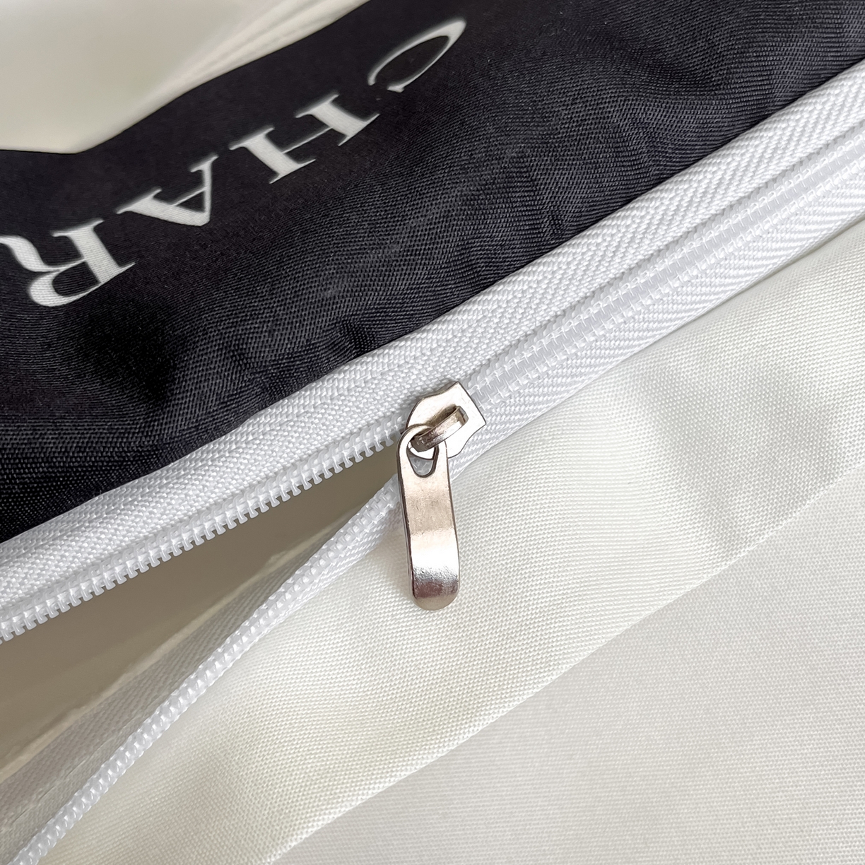 91家纺网 家纺一手货源 找家纺 澳梵家居 2026新款冰丝提花水洗真丝四件套-蝶梦系列 蝶梦-珍珠白