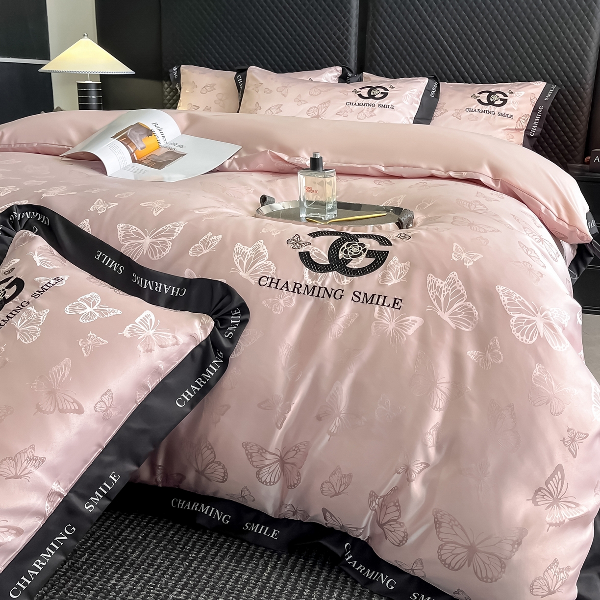 91家纺网 家纺一手货源 找家纺 澳梵家居 2026新款冰丝提花水洗真丝四件套-蝶梦系列 蝶梦-水粉