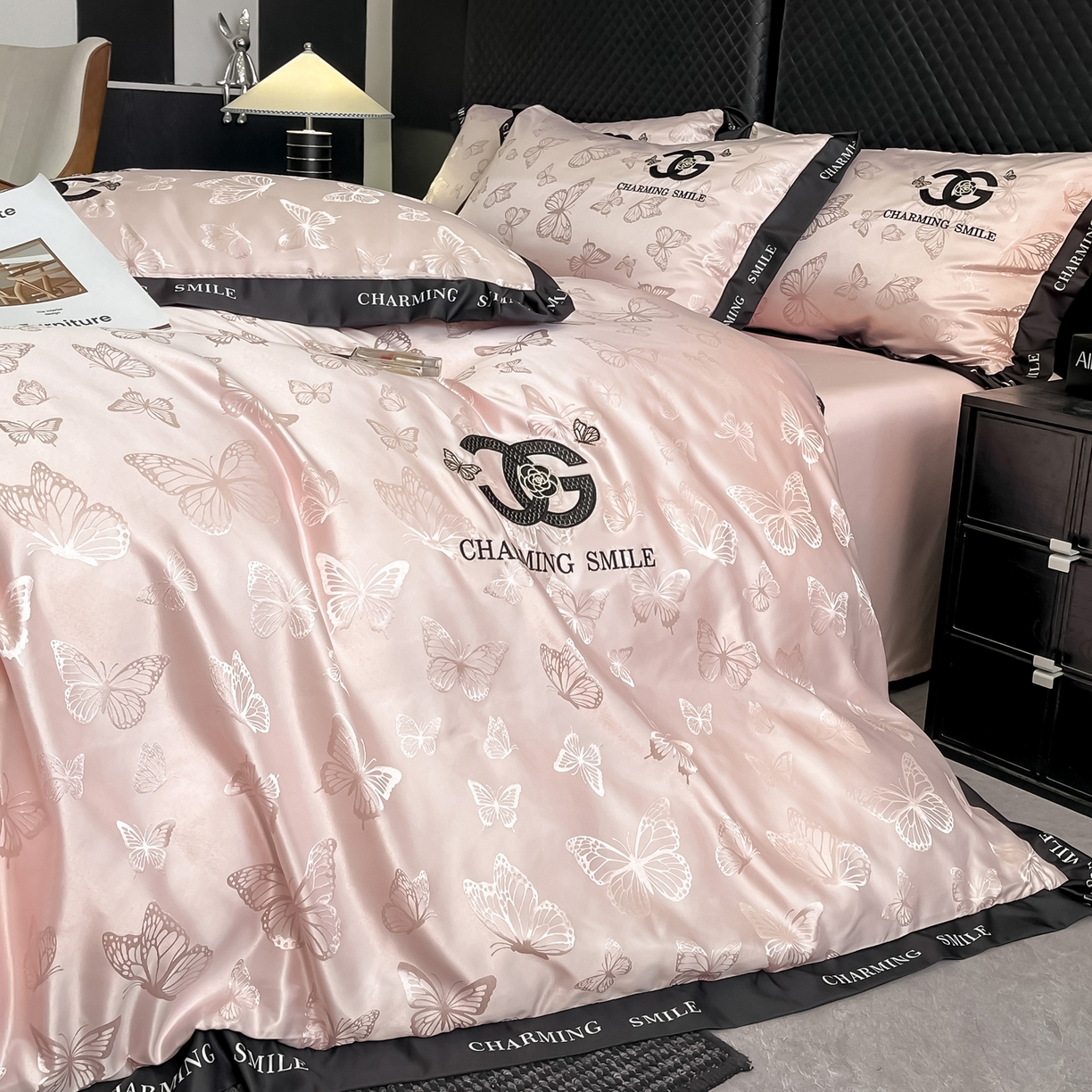 91家纺网 家纺一手货源 找家纺 澳梵家居 2026新款冰丝提花水洗真丝四件套-蝶梦系列 蝶梦-水粉