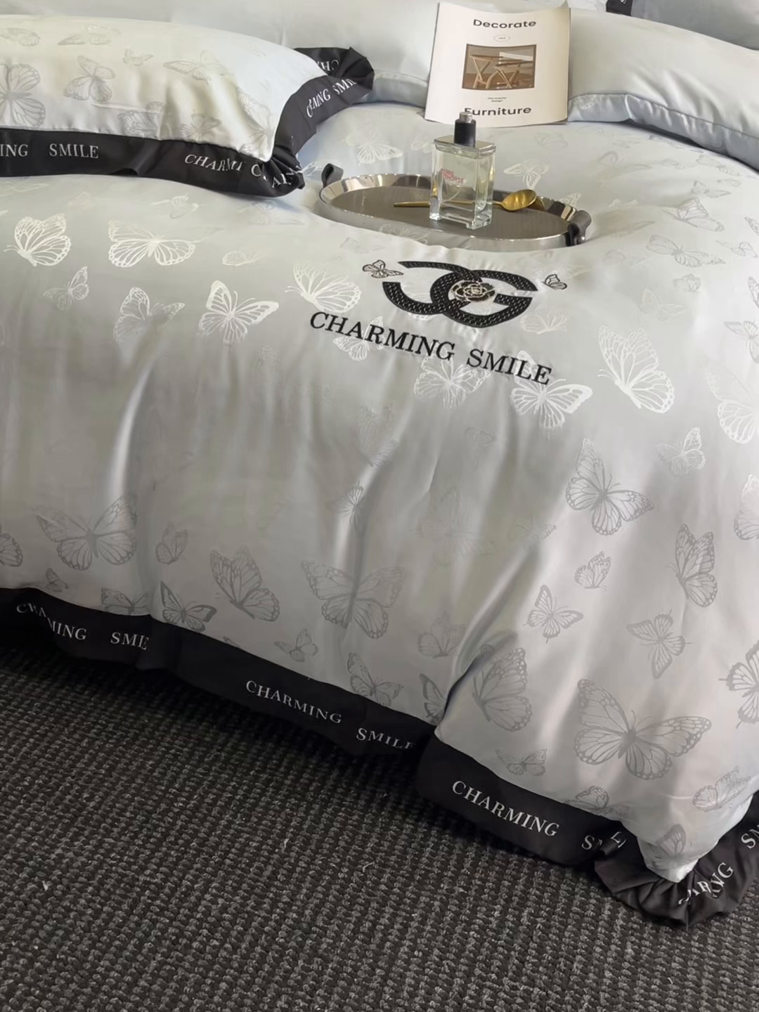 91家纺网 家纺一手货源 找家纺 澳梵家居 2026新款冰丝提花水洗真丝四件套-蝶梦系列 蝶梦-梦蓝