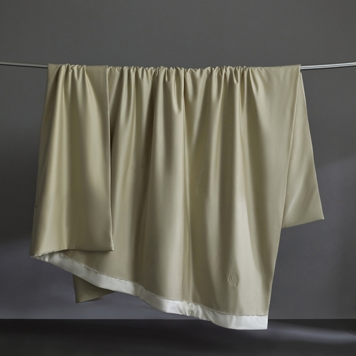 91家纺网 家纺一手货源 找家纺 金奇达家纺 2026新款茧养软夹心蚕丝四件套-丝颜悦色（标准号全网控价（折后券后）不低于299元 单夏被会员-40元 四件套会员-30） 丝颜悦色-薄荷绿