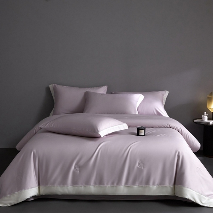 91家纺网 家纺一手货源 找家纺 金奇达家纺 2026新款茧养软夹心蚕丝四件套-丝颜悦色（标准号全网控价（折后券后）不低于299元 单夏被会员-40元 四件套会员-30） 丝颜悦色-水雾紫