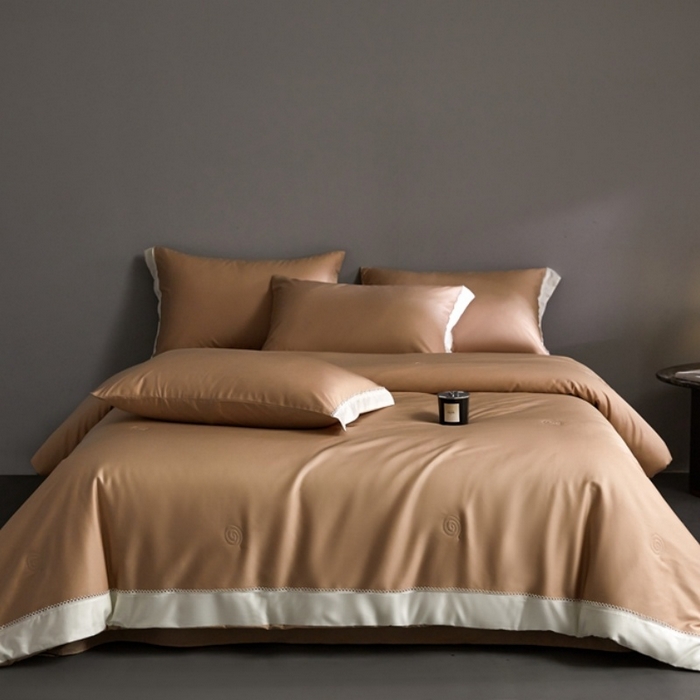 91家纺网 家纺一手货源 找家纺 金奇达家纺 2026新款茧养软夹心蚕丝四件套-丝颜悦色（标准号全网控价（折后券后）不低于299元 单夏被会员-40元 四件套会员-30） 丝颜悦色-香槟金