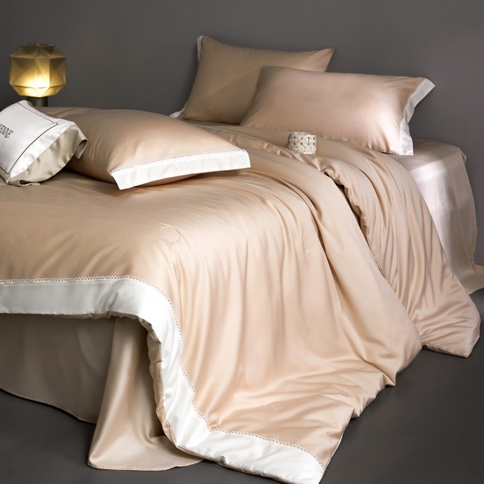 91家纺网 家纺一手货源 找家纺 金奇达家纺 2026新款茧养软夹心蚕丝四件套-丝颜悦色（标准号全网控价（折后券后）不低于299元 单夏被会员-40元 四件套会员-30） 丝颜悦色-肉桂沙茶