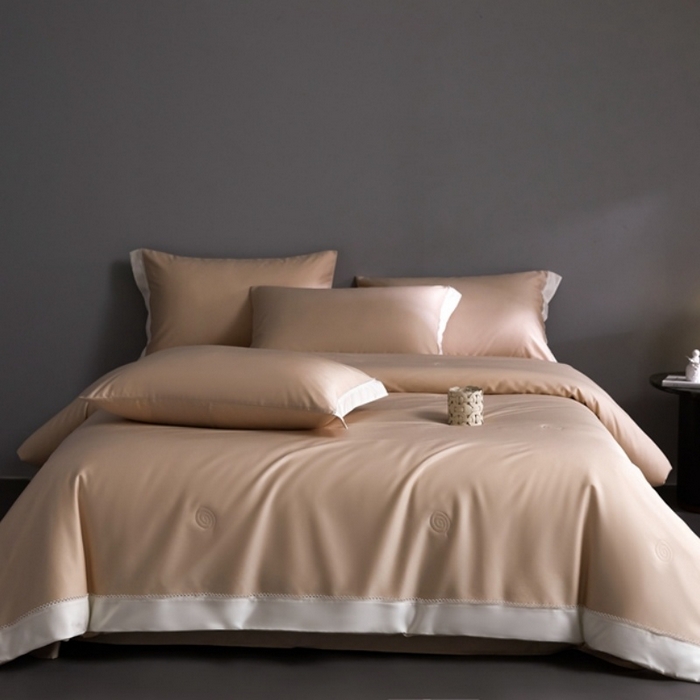 91家纺网 家纺一手货源 找家纺 金奇达家纺 2026新款茧养软夹心蚕丝四件套-丝颜悦色（标准号全网控价（折后券后）不低于299元 单夏被会员-40元 四件套会员-30） 丝颜悦色-肉桂沙茶