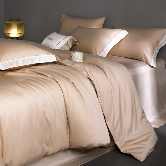 91家纺网 家纺一手货源 找家纺 金奇达家纺 2026新款茧养软夹心蚕丝四件套-丝颜悦色（标准号全网控价（折后券后）不低于299元 单夏被会员-40元 四件套会员-30） 丝颜悦色-肉桂沙茶