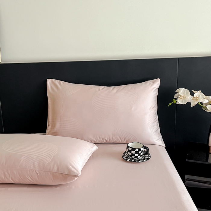 91家纺网 家纺一手货源 找家纺 琪格格纺织 2026新款纯棉全棉60s贡缎轻奢大提花四件套 纯棉贡缎 苏乡香芋紫