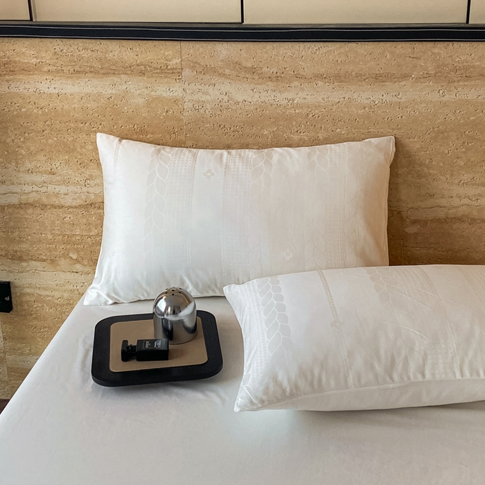 91家纺网 家纺一手货源 找家纺 琪格格纺织 2026新款纯棉全棉60s贡缎轻奢大提花四件套 纯棉贡缎 麦穗白