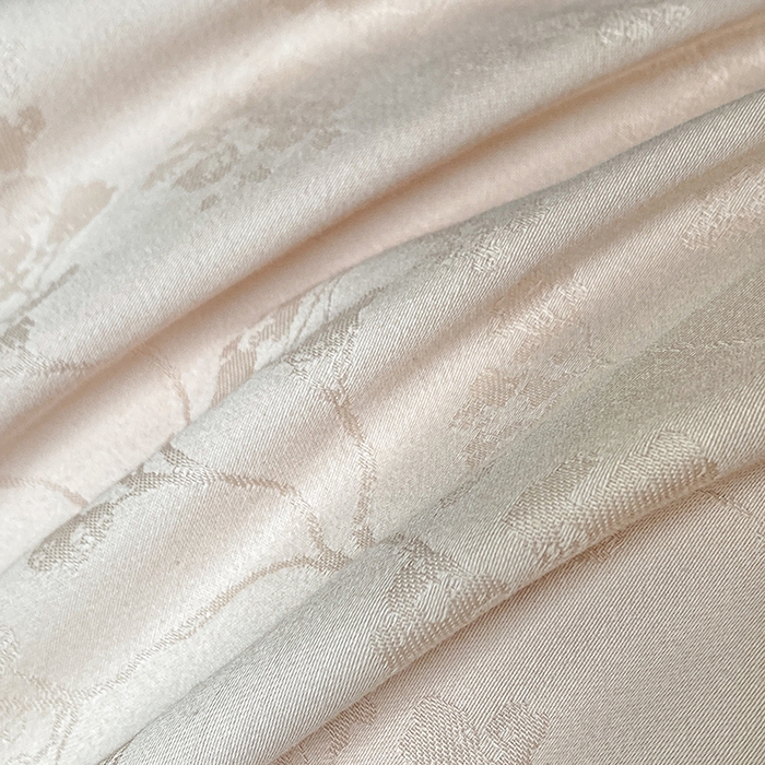 91家纺网 家纺一手货源 找家纺 琪格格纺织 2026新款纯棉全棉60s贡缎轻奢大提花四件套 纯棉贡缎 清影浅咖