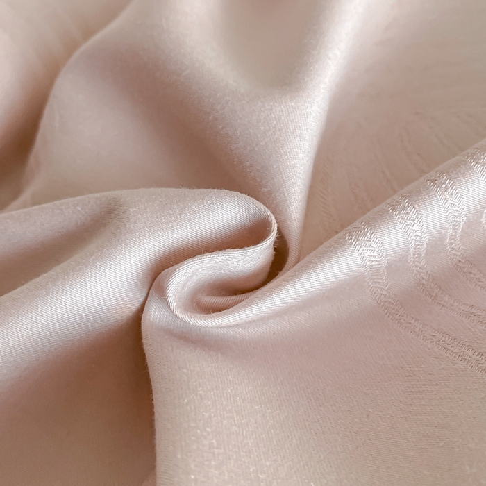 91家纺网 家纺一手货源 找家纺 琪格格纺织 2026新款纯棉全棉60s贡缎轻奢大提花四件套 纯棉贡缎 苏乡香芋紫