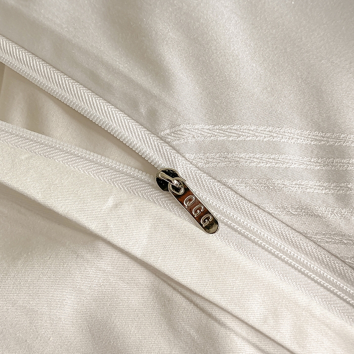 91家纺网 家纺一手货源 找家纺 琪格格纺织 2026新款纯棉全棉60s贡缎轻奢大提花四件套 纯棉贡缎 苏乡本白