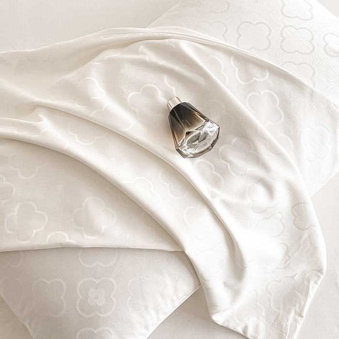 91家纺网 家纺一手货源 找家纺 琪格格纺织 2026新款纯棉全棉60s贡缎轻奢大提花四件套 纯棉贡缎 薇妮莎白