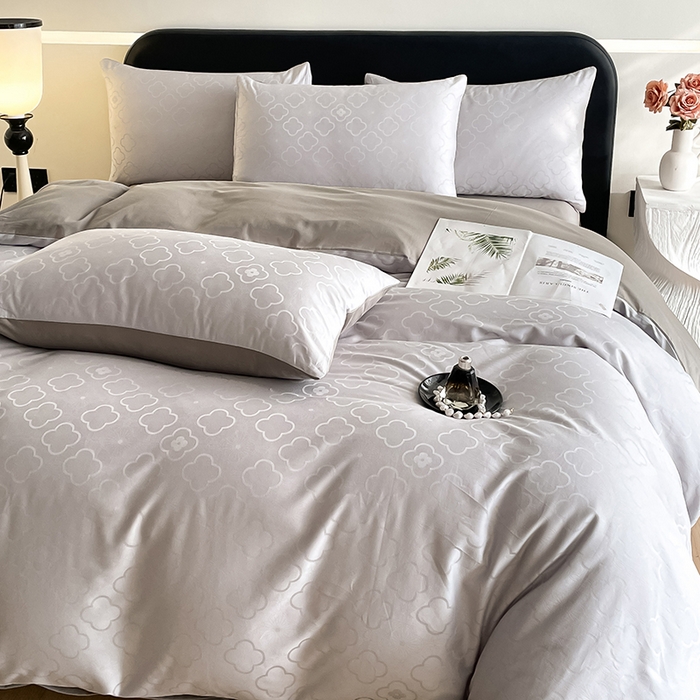 91家纺网 家纺一手货源 找家纺 琪格格纺织 2026新款纯棉全棉60s贡缎轻奢大提花四件套 纯棉贡缎 薇妮莎灰