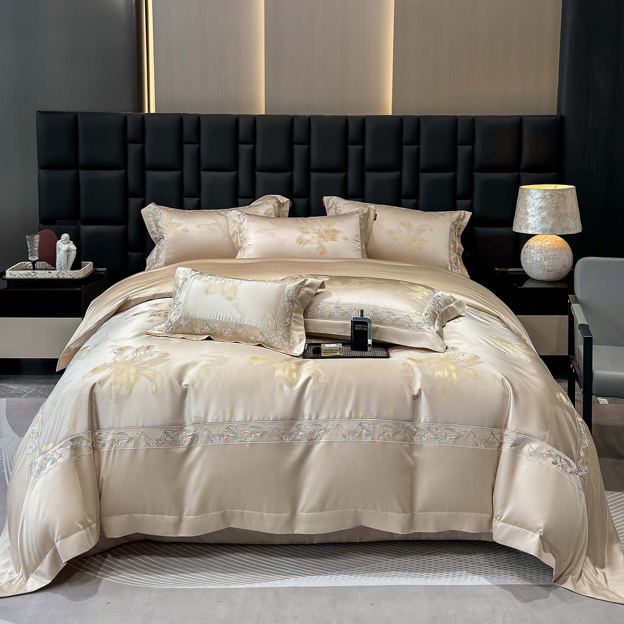 91家纺网 家纺一手货源 找家纺 2026新款轻奢风A类厚织提花长绒棉纯棉四件套100全棉高档重工刺绣被套床单床笠 薇澜-太妃金