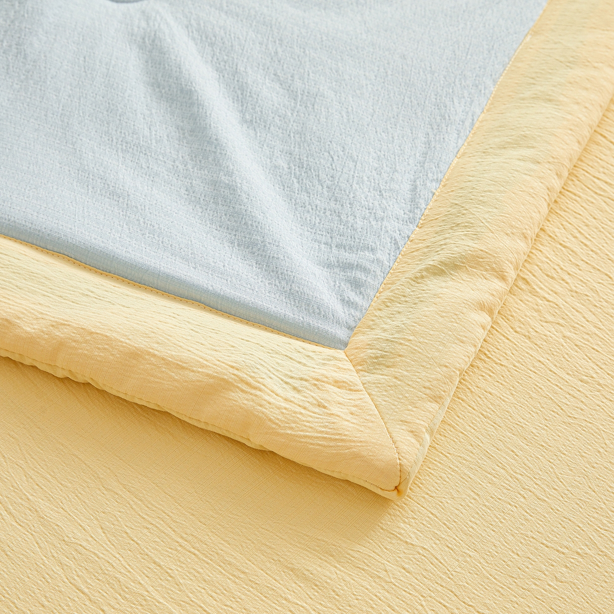 91家纺网 家纺一手货源 找家纺 晓时候 2026A类云感双层纱夏被四件套新疆棉花被无染夏凉被空调被 青春蓝+柠檬黄