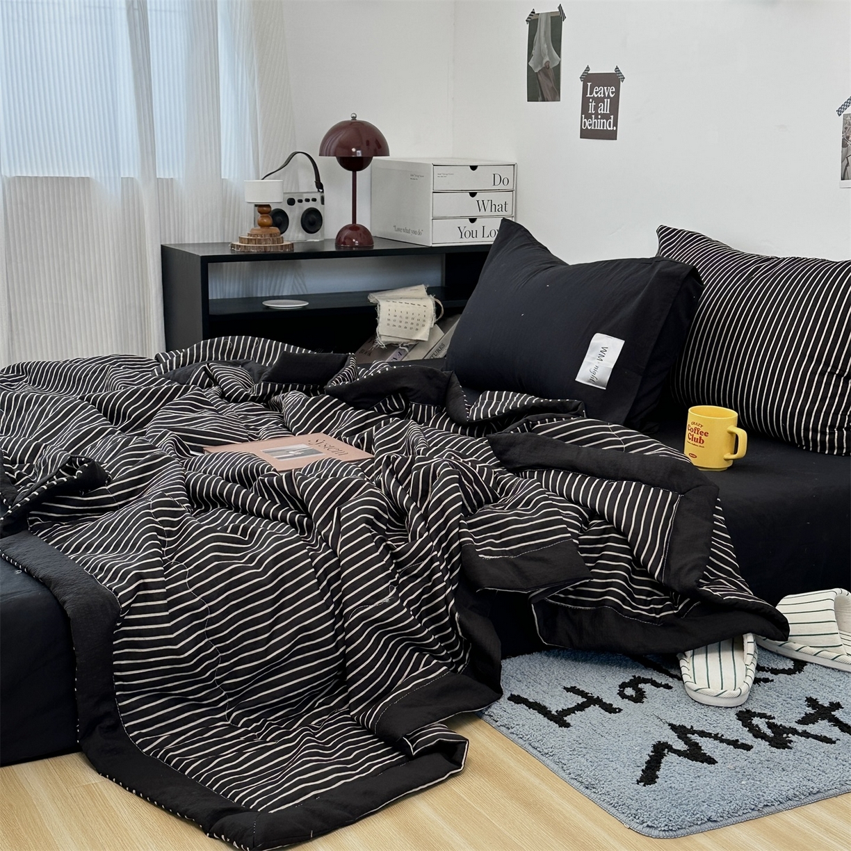 91家纺网 家纺一手货源 找家纺 拾一 2026新款简约日式条纹软糯水洗棉木棉夏凉被四件套单件空调被 夏凉被 黑-白条