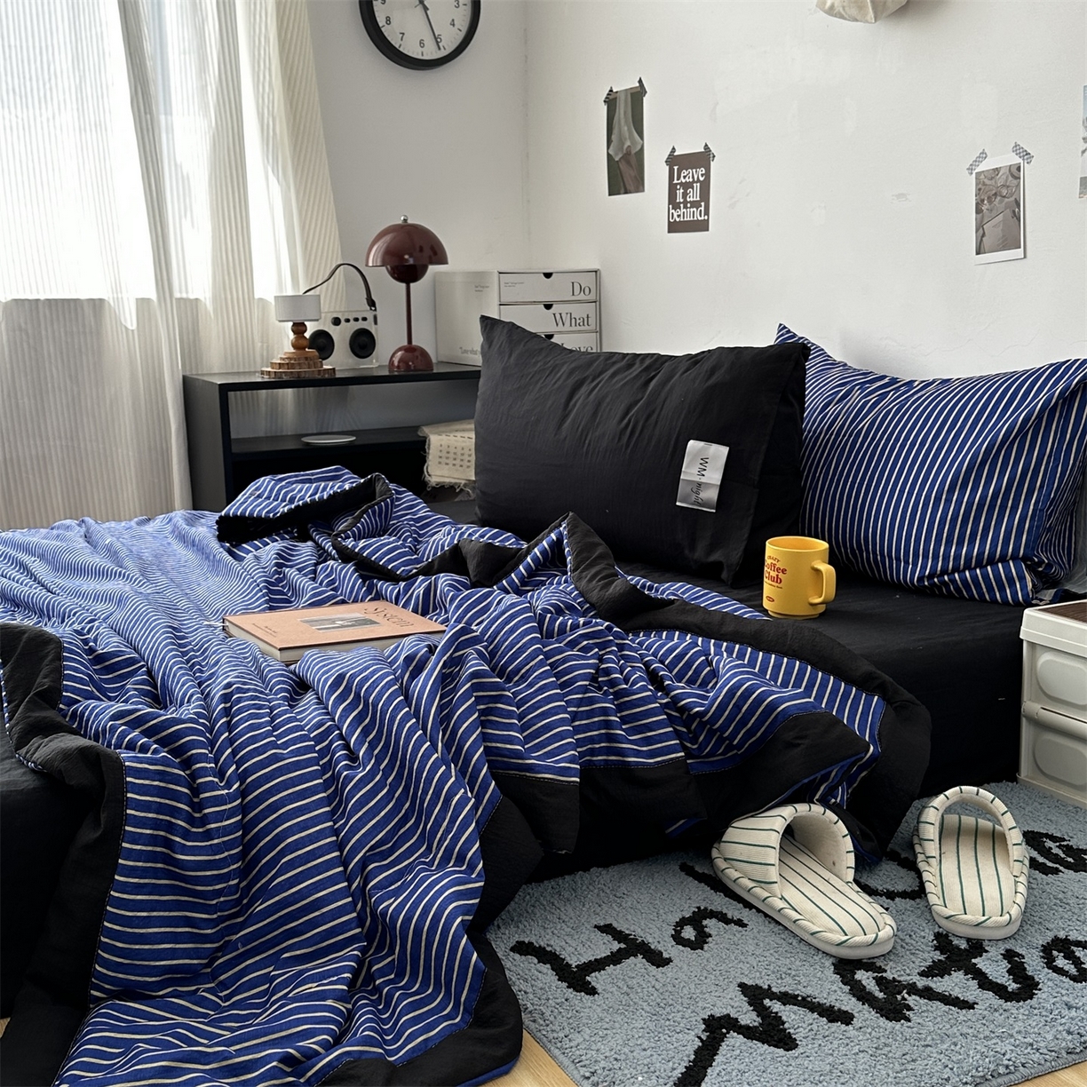 91家纺网 家纺一手货源 找家纺 拾一 2026新款简约日式条纹软糯水洗棉木棉夏凉被四件套单件空调被 夏凉被 克莱因蓝-白条