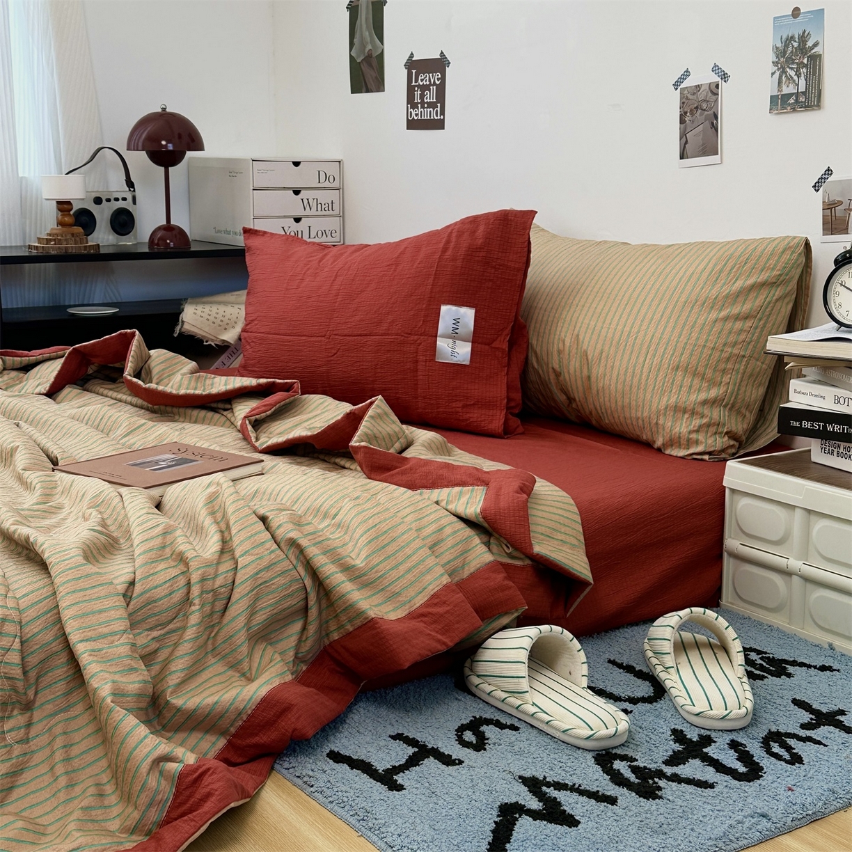 91家纺网 家纺一手货源 找家纺 拾一 2026新款简约日式条纹软糯水洗棉木棉夏凉被四件套单件空调被 夏凉被 浅咖-绿条