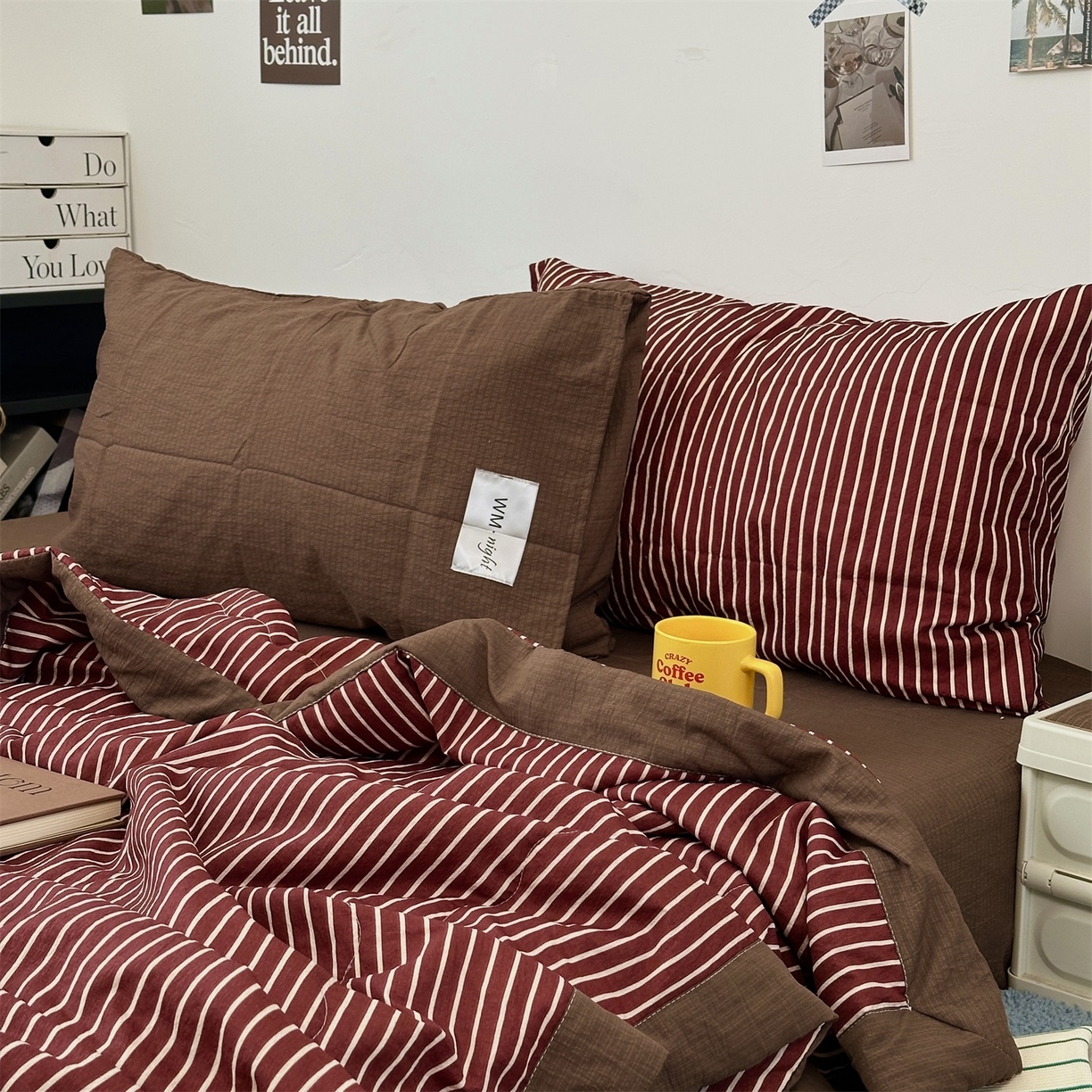 91家纺网 家纺一手货源 找家纺 拾一 2026新款简约日式条纹软糯水洗棉木棉夏凉被四件套单件空调被 夏凉被 红-白条