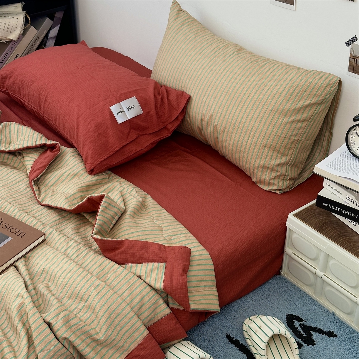 91家纺网 家纺一手货源 找家纺 拾一 2026新款简约日式条纹软糯水洗棉木棉夏凉被四件套单件空调被 夏凉被 浅咖-绿条