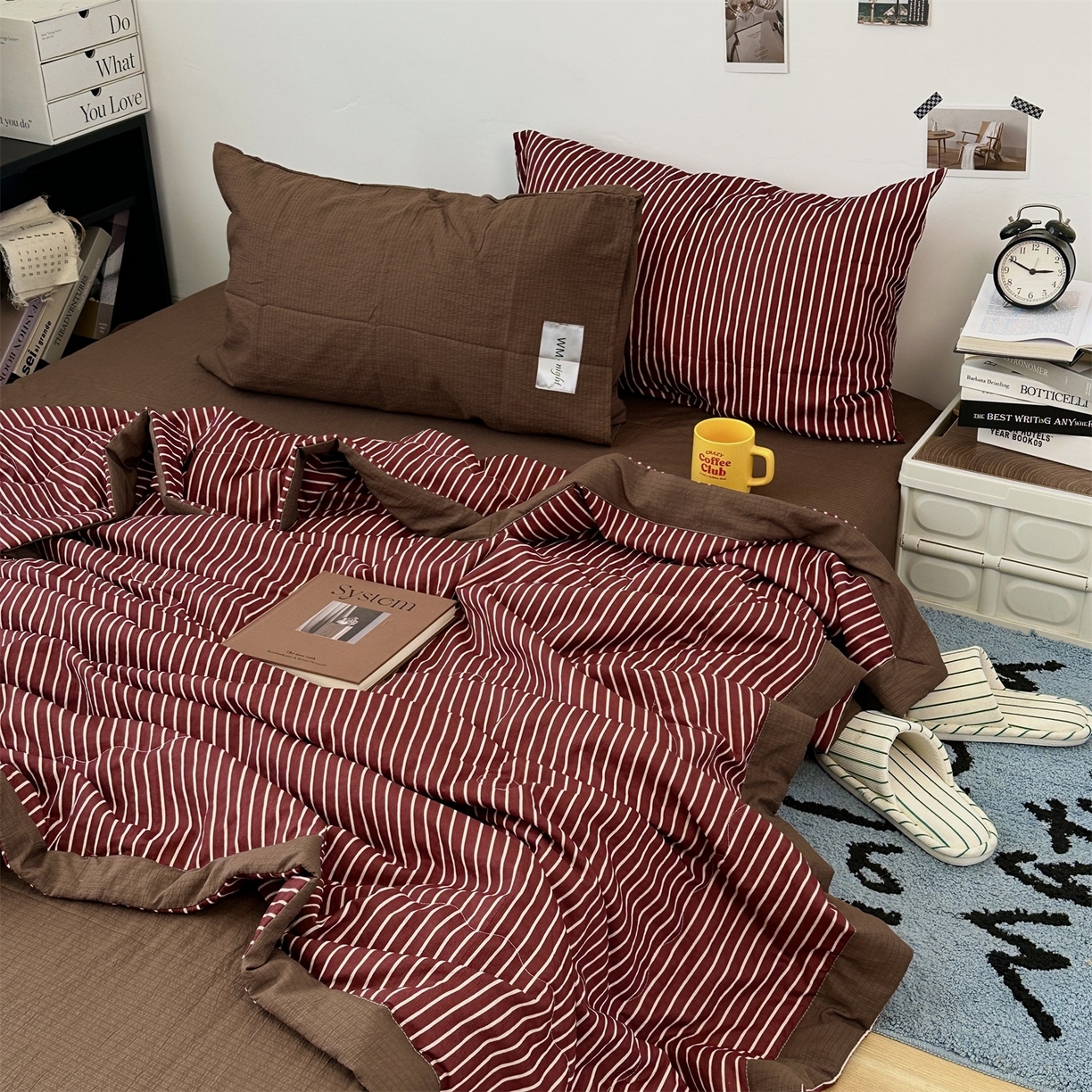 91家纺网 家纺一手货源 找家纺 拾一 2026新款简约日式条纹软糯水洗棉木棉夏凉被四件套单件空调被 夏凉被 红-白条