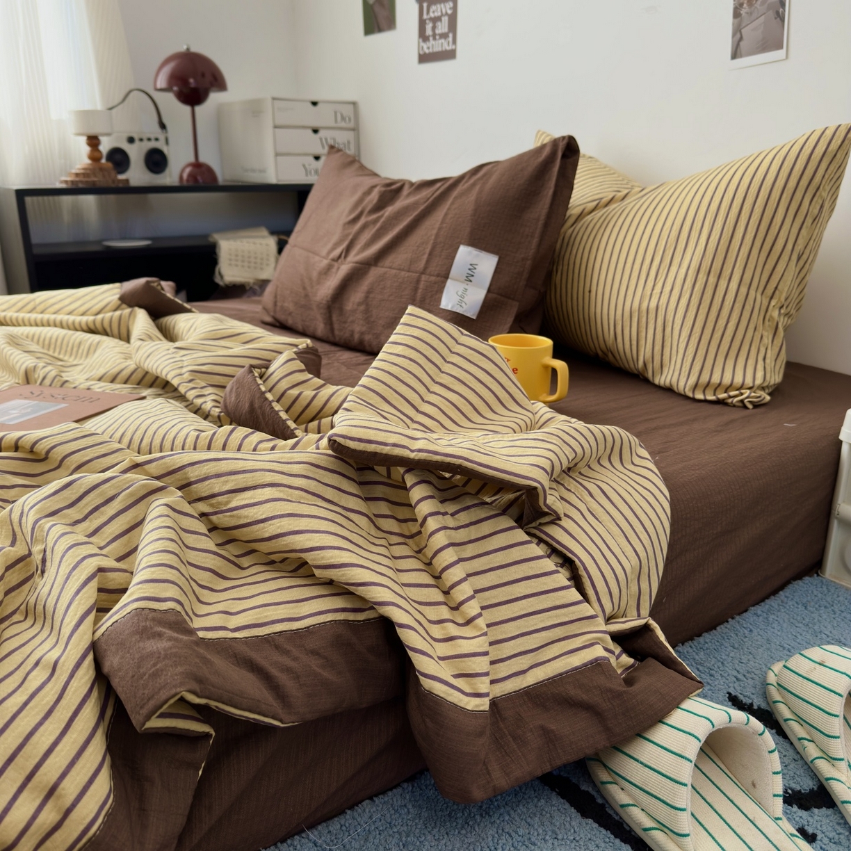 91家纺网 家纺一手货源 找家纺 拾一 2026新款简约日式条纹软糯水洗棉木棉夏凉被四件套单件空调被 夏凉被 黄-咖条