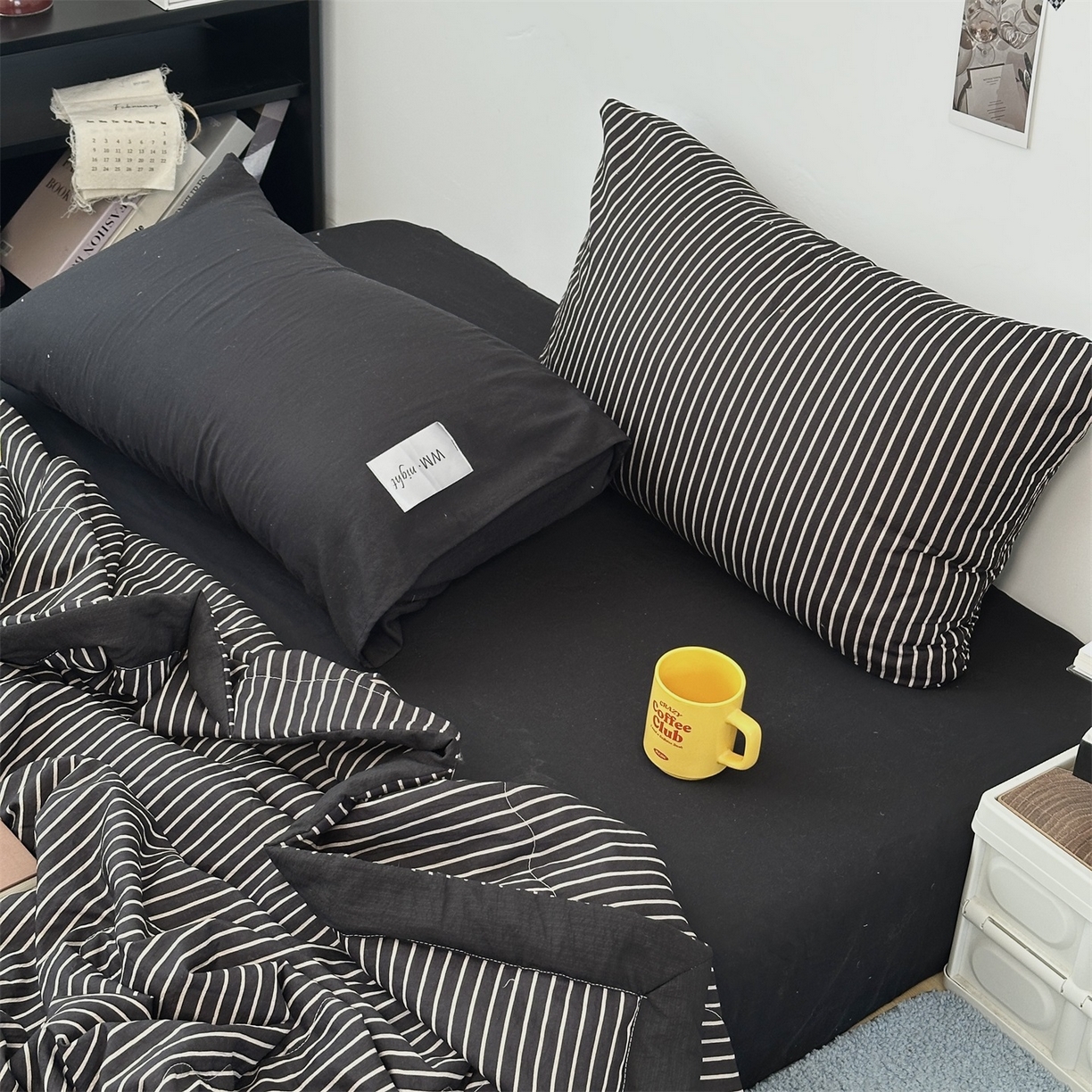 91家纺网 家纺一手货源 找家纺 拾一 2026新款简约日式条纹软糯水洗棉木棉夏凉被四件套单件空调被 夏凉被 黑-白条