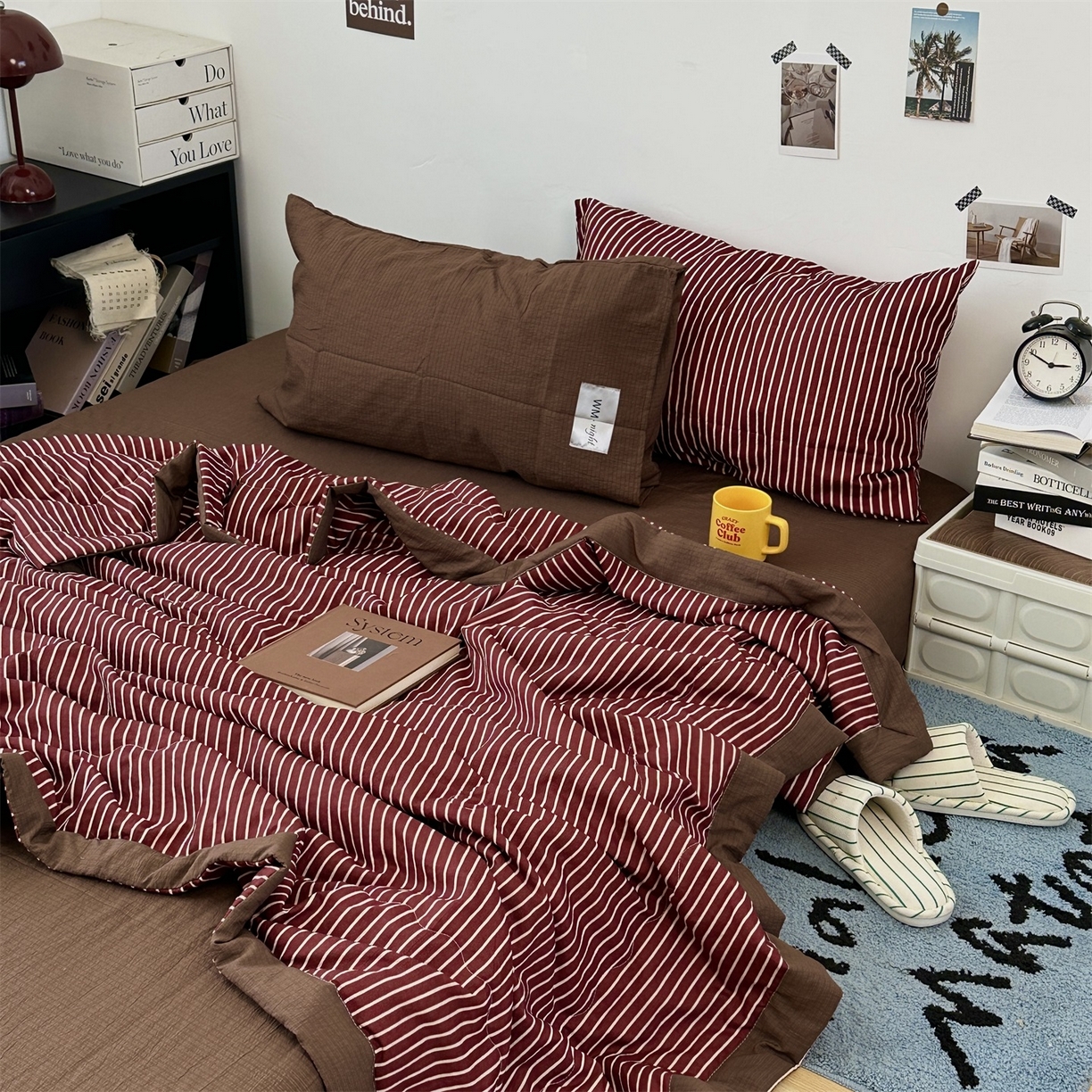 91家纺网 家纺一手货源 找家纺 拾一 2026新款简约日式条纹软糯水洗棉木棉夏凉被四件套单件空调被 夏凉被 红-白条