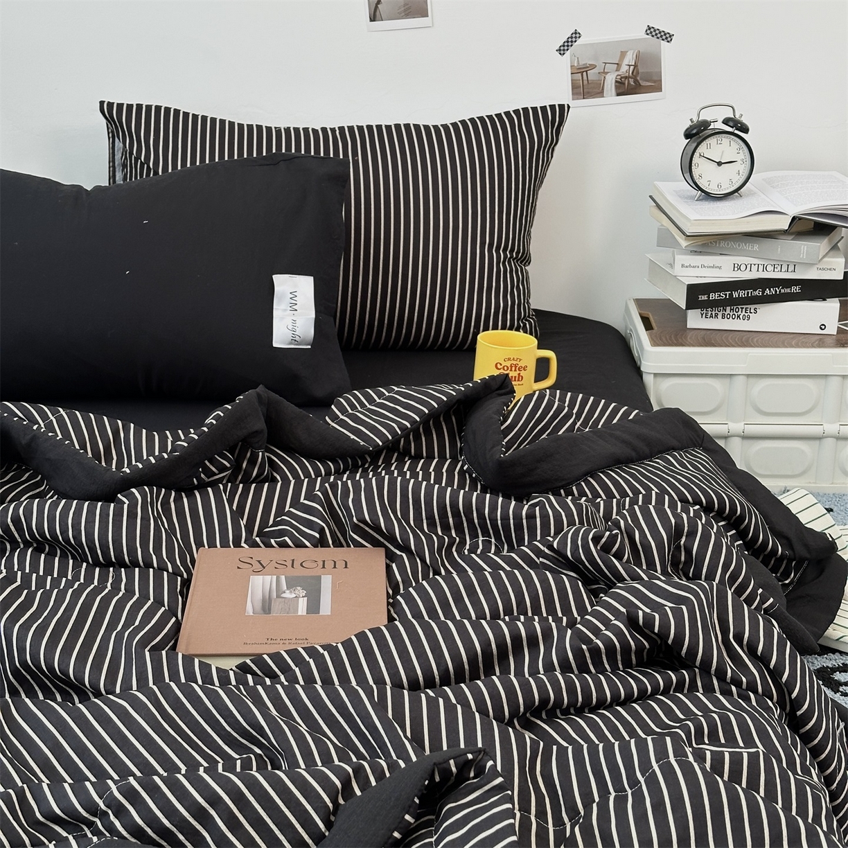 91家纺网 家纺一手货源 找家纺 拾一 2026新款简约日式条纹软糯水洗棉木棉夏凉被四件套单件空调被 夏凉被 黑-白条