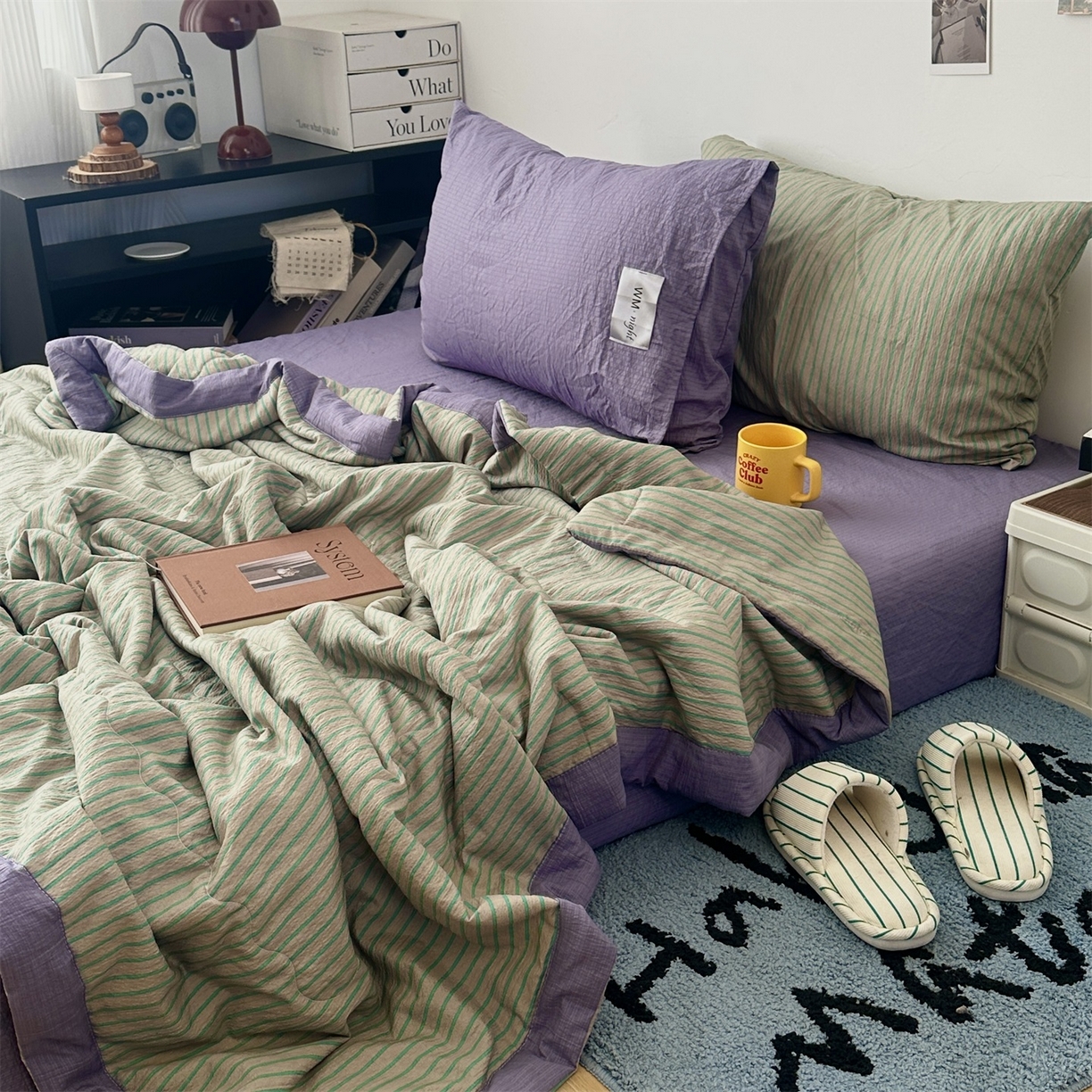 91家纺网 家纺一手货源 找家纺 拾一 2026新款简约日式条纹软糯水洗棉木棉夏凉被四件套单件空调被 夏凉被 草绿-绿条