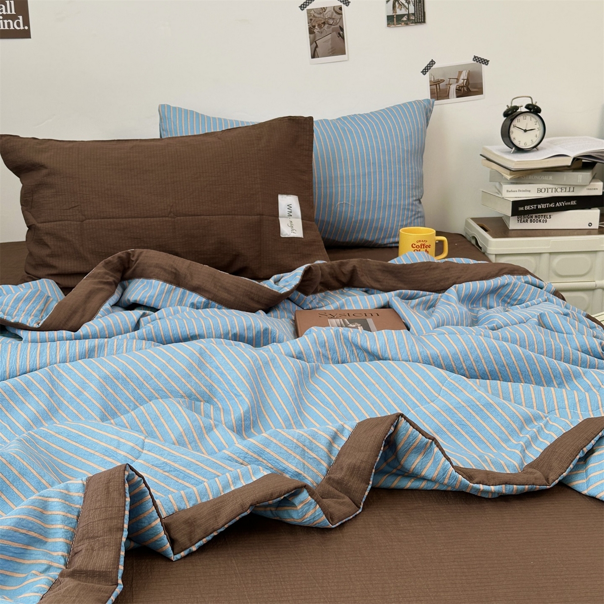 91家纺网 家纺一手货源 找家纺 拾一 2026新款简约日式条纹软糯水洗棉木棉夏凉被四件套单件空调被 夏凉被 蓝-咖条