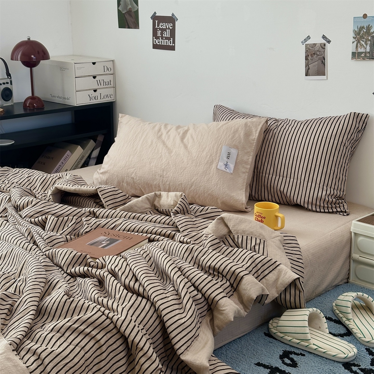 91家纺网 家纺一手货源 找家纺 拾一 2026新款简约日式条纹软糯水洗棉木棉夏凉被四件套单件空调被 夏凉被 灰-黑条