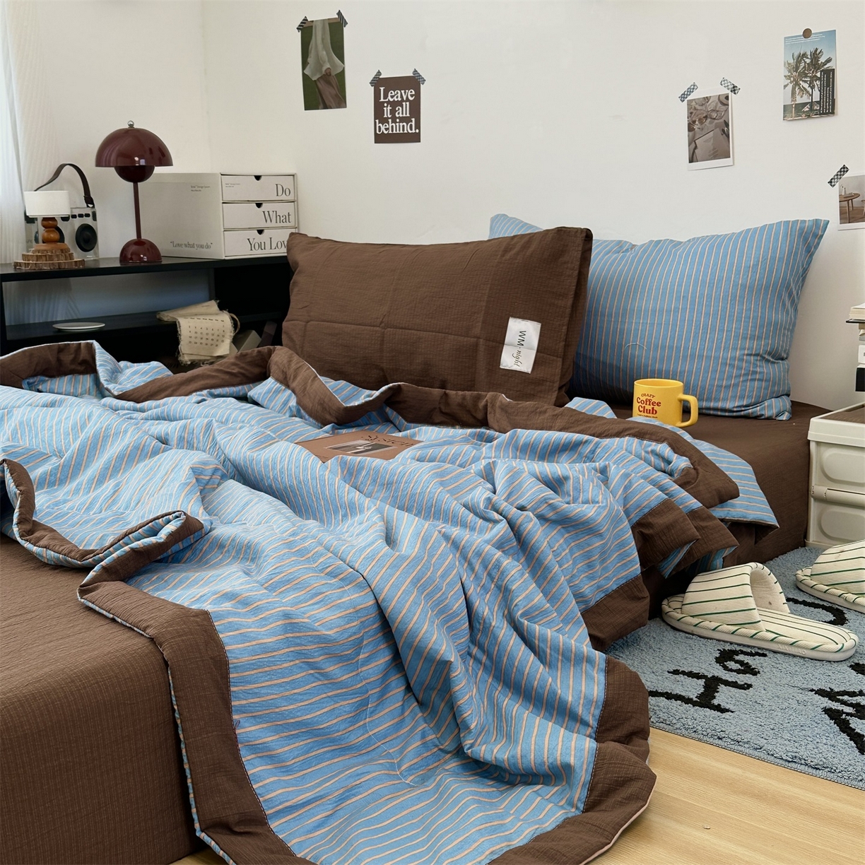 91家纺网 家纺一手货源 找家纺 拾一 2026新款简约日式条纹软糯水洗棉木棉夏凉被四件套单件空调被 夏凉被 蓝-咖条
