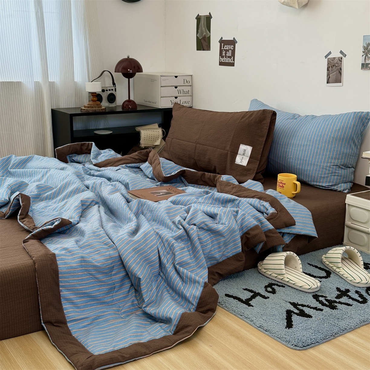 91家纺网 家纺一手货源 找家纺 拾一 2026新款简约日式条纹软糯水洗棉木棉夏凉被四件套单件空调被 夏凉被 蓝-咖条