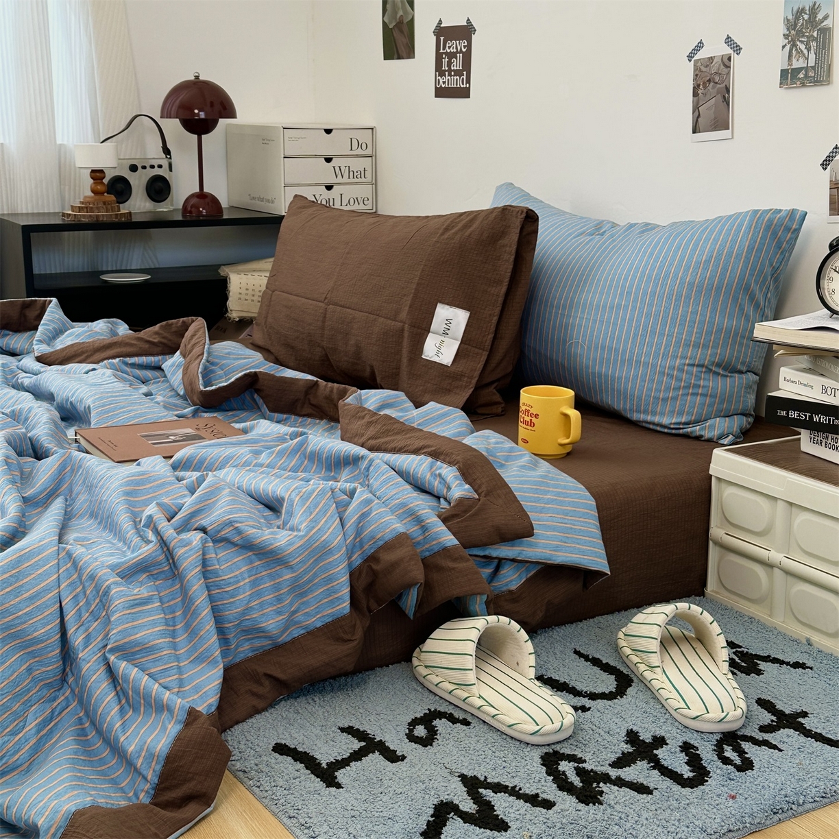 91家纺网 家纺一手货源 找家纺 拾一 2026新款简约日式条纹软糯水洗棉木棉夏凉被四件套单件空调被 夏凉被 蓝-咖条