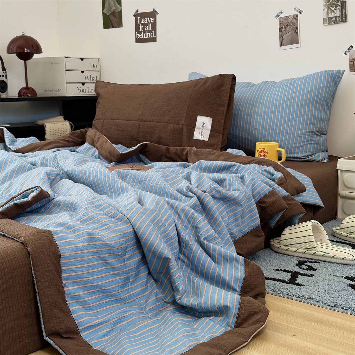 91家纺网 家纺一手货源 找家纺 拾一 2026新款简约日式条纹软糯水洗棉木棉夏凉被四件套单件空调被 夏凉被 蓝-咖条