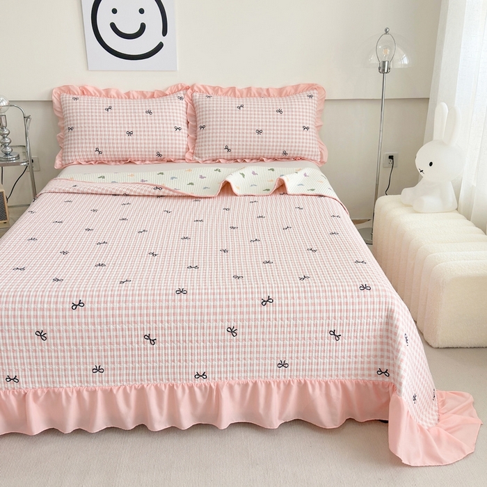 91家纺网 家纺一手货源 找家纺 赛琳 2026新款水洗棉花边床盖单件床盖四季通用夹棉床盖 床盖单件 心结