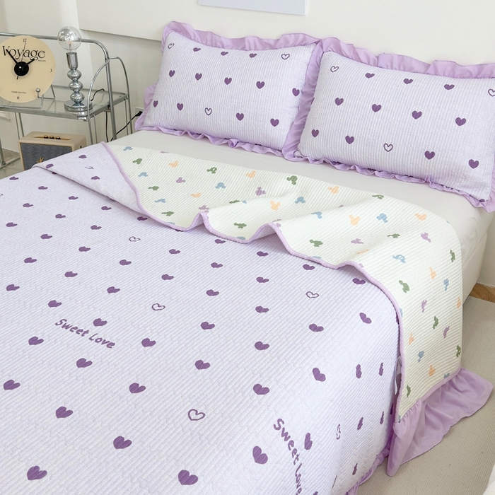 91家纺网 家纺一手货源 找家纺 赛琳 2026新款水洗棉花边床盖单件床盖四季通用夹棉床盖 床盖单件 花漾甜心