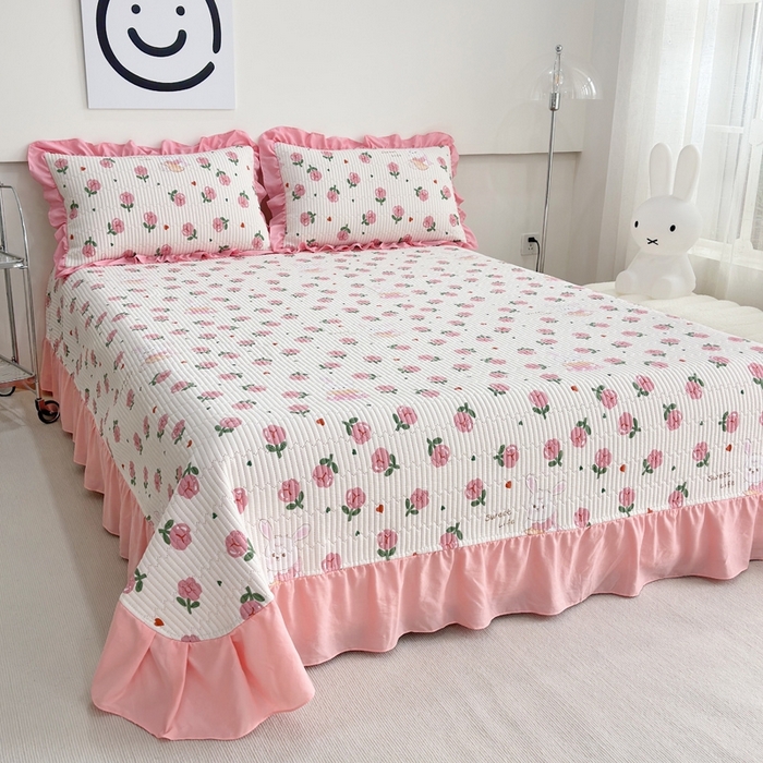 91家纺网 家纺一手货源 找家纺 赛琳 2026新款水洗棉花边床盖单件床盖四季通用夹棉床盖 床盖单件 花园小兔