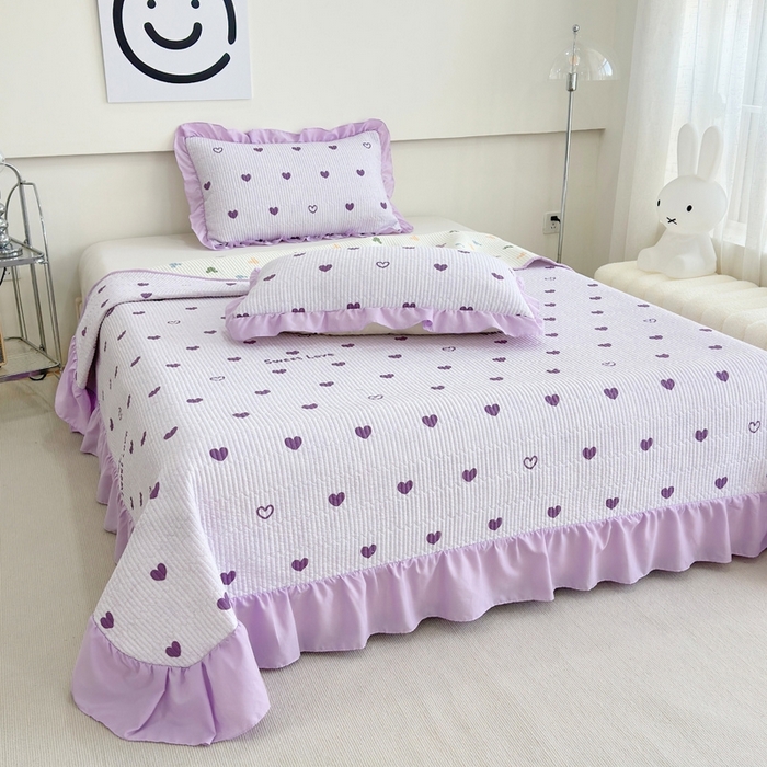 91家纺网 家纺一手货源 找家纺 赛琳 2026新款水洗棉花边床盖单件床盖四季通用夹棉床盖 床盖单件 花漾甜心