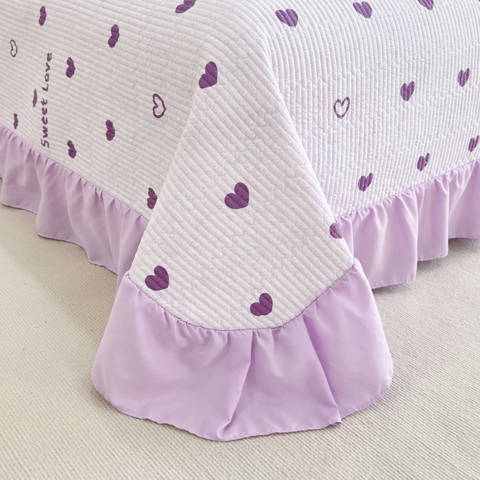 91家纺网 家纺一手货源 找家纺 赛琳 2026新款水洗棉花边床盖单件床盖四季通用夹棉床盖 床盖单件 花漾甜心